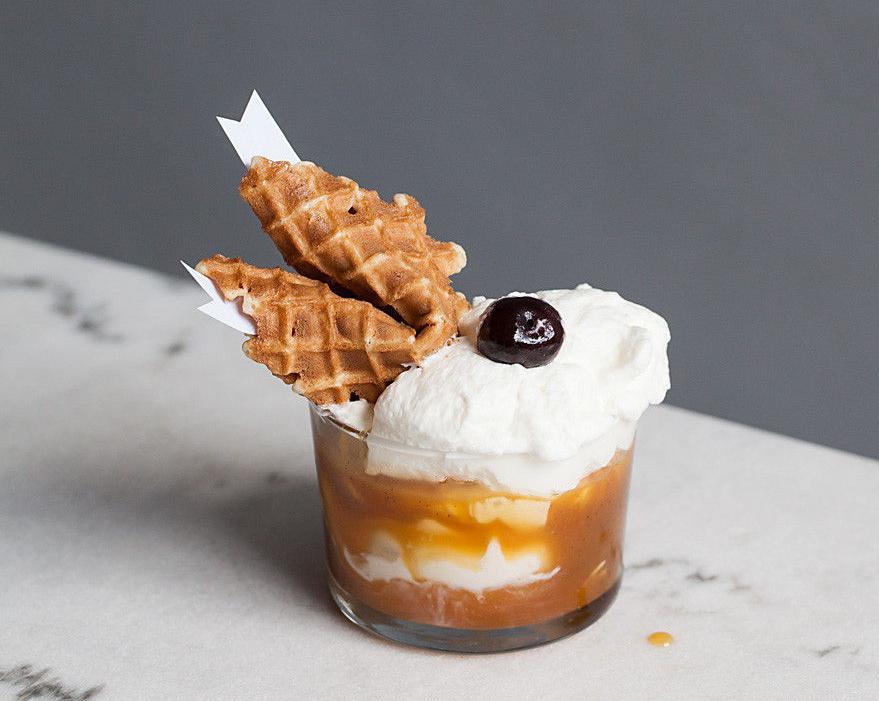 Gooey Butter Sundae at Jeni's Splendid Ice Cream shop